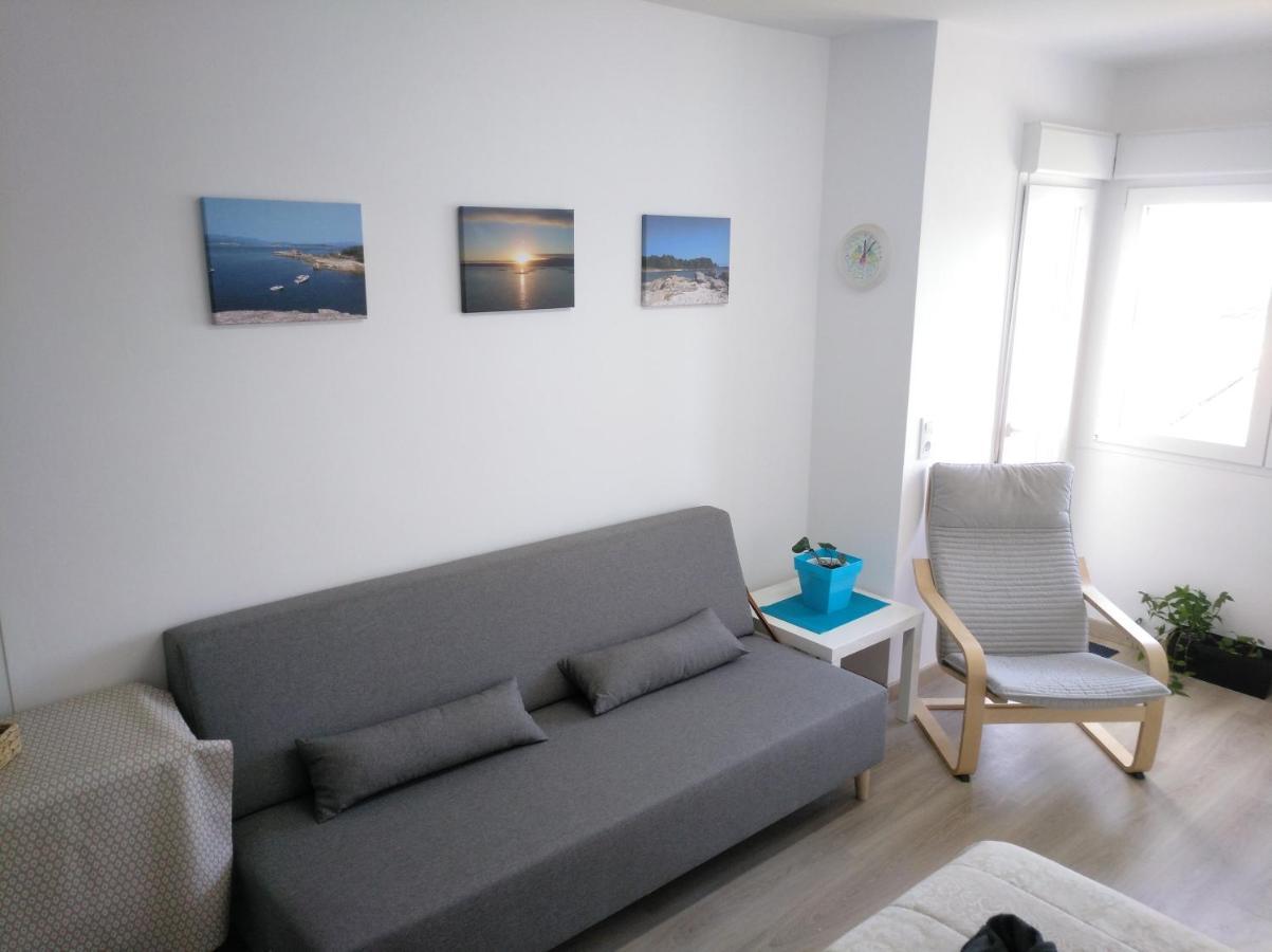 Apartamentos Poniente Villanueva De Arosa Eksteriør billede